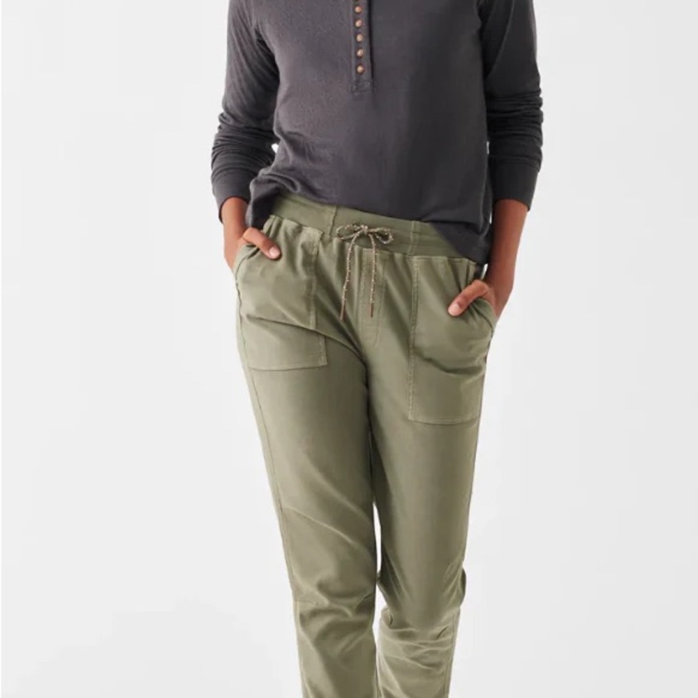 Faherty Traveler Utility Pant